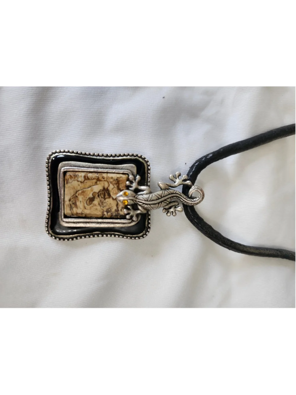 Women's Chico's Necklace One Size Black Beige Gecko Pendant